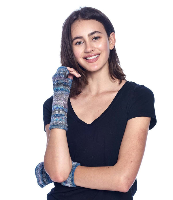 Alpaca Gloves - Printed - Berry by Shupaca