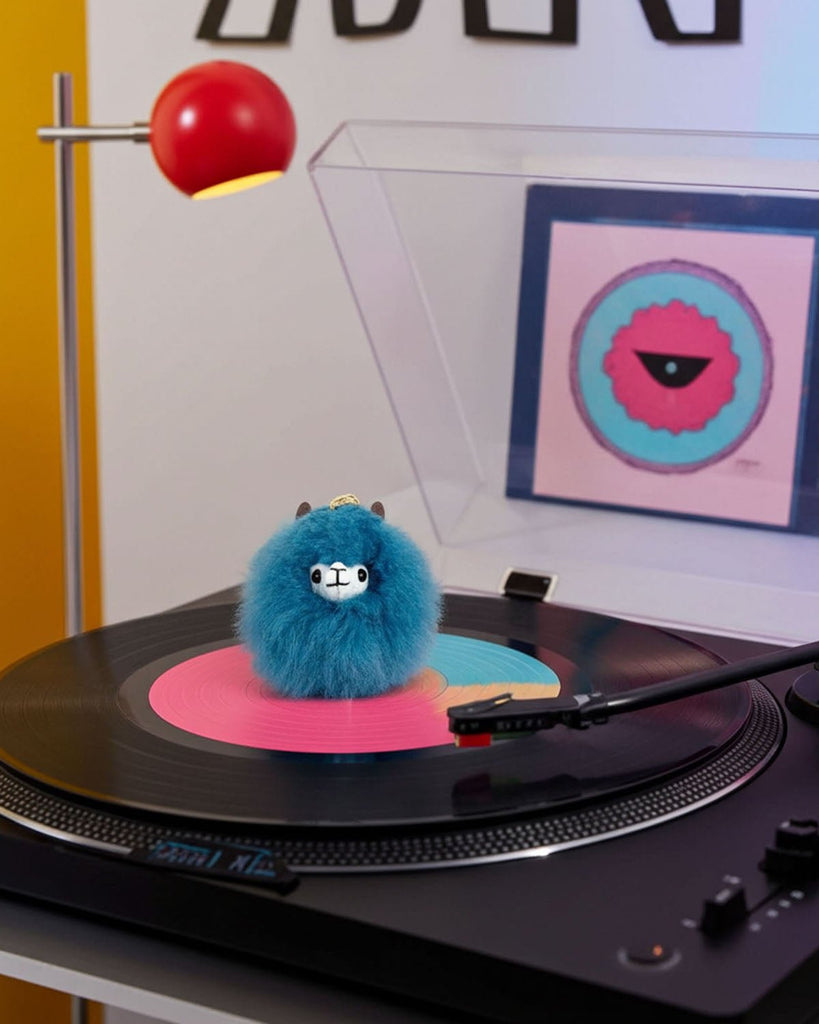 Alpaca Keychain - 6" by Shupaca