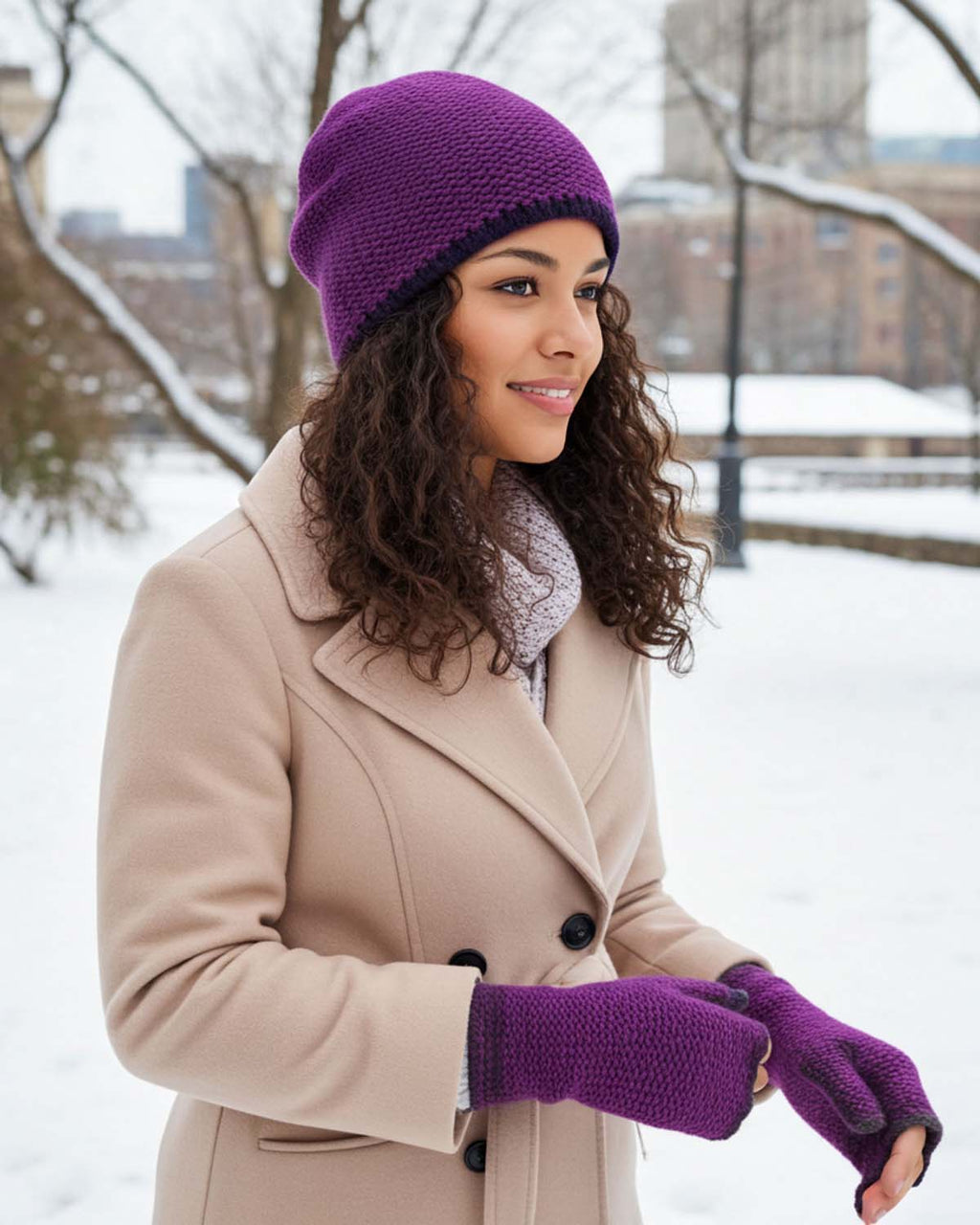 Violet alpaca gloves in Mulberry with charcoal yarns, Shupaca