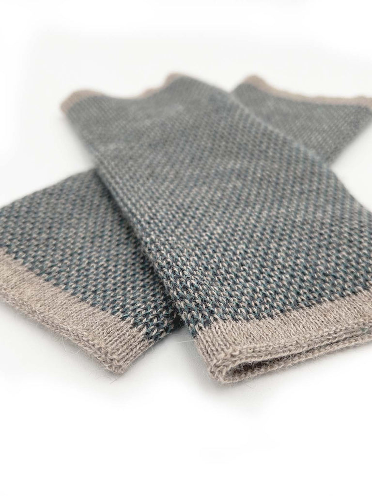 NEW! Alpaca Gloves - Trigo - Caribbean Sands by Shupaca