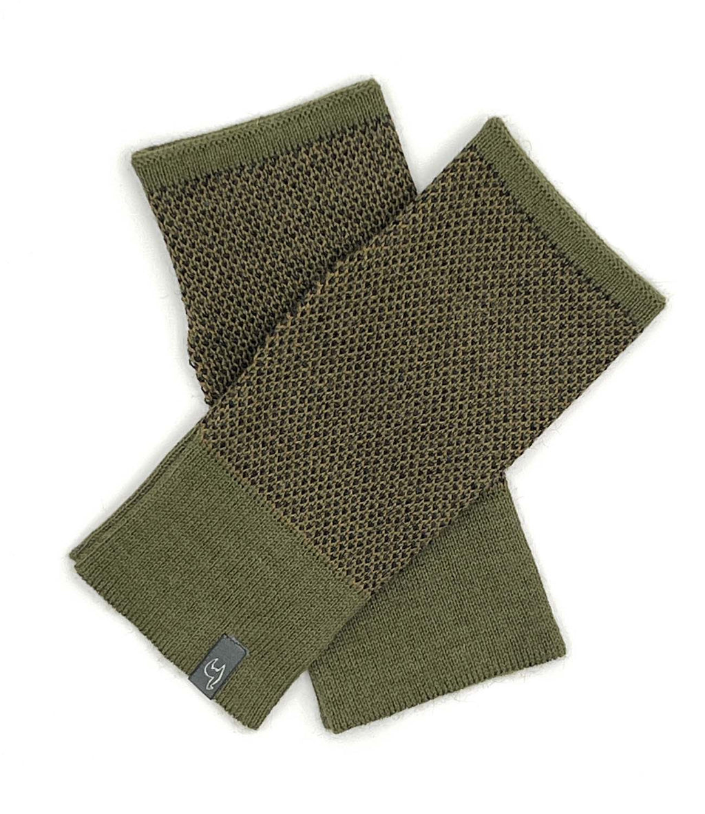 Forest alpaca gloves in Fern with olive and moss, Shupaca