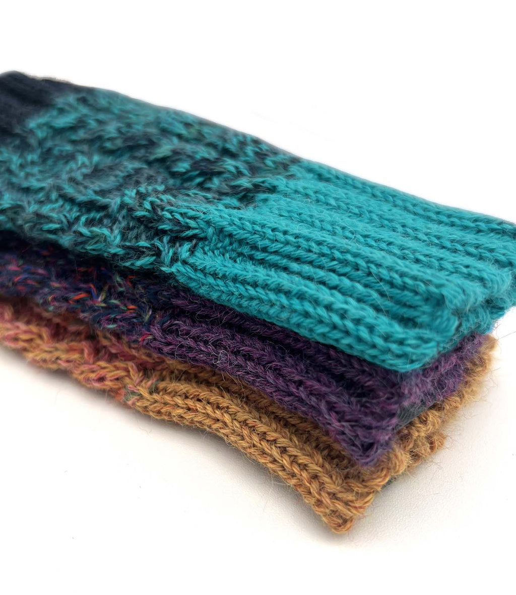Violet Vortex kid's alpaca gloves with multicolor braid, Shupaca