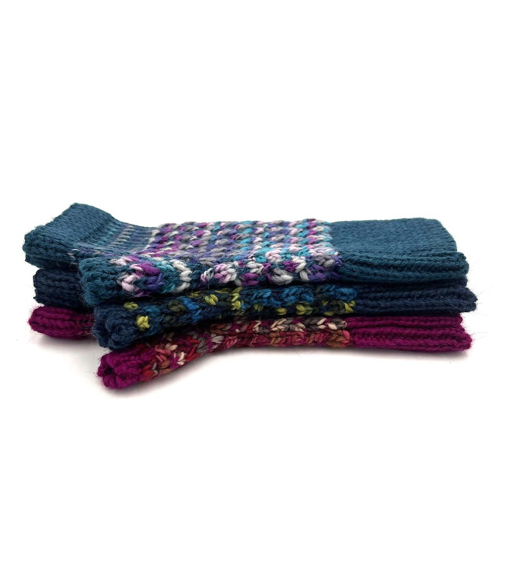 Grape Bubble kid's alpaca gloves with lavender and teal speckles, Shupaca