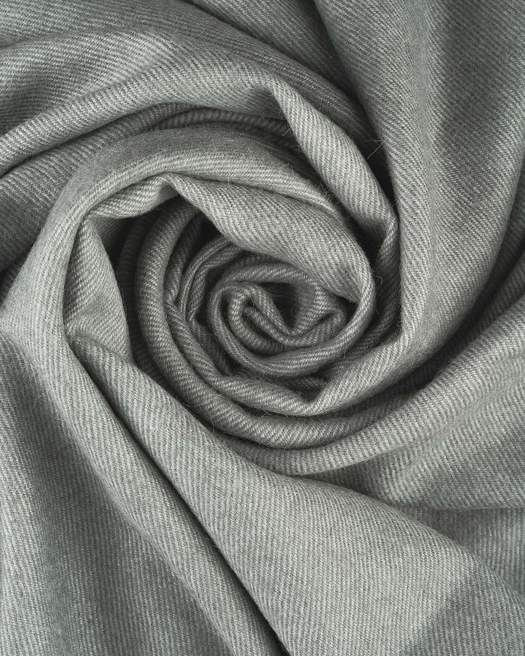 Grey 100% baby alpaca throw blanket in Iron Ore with silver tones, Shupaca