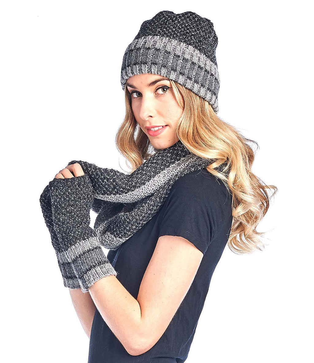 Black alpaca beanie in Onyx with coal and slate hues, Shupaca