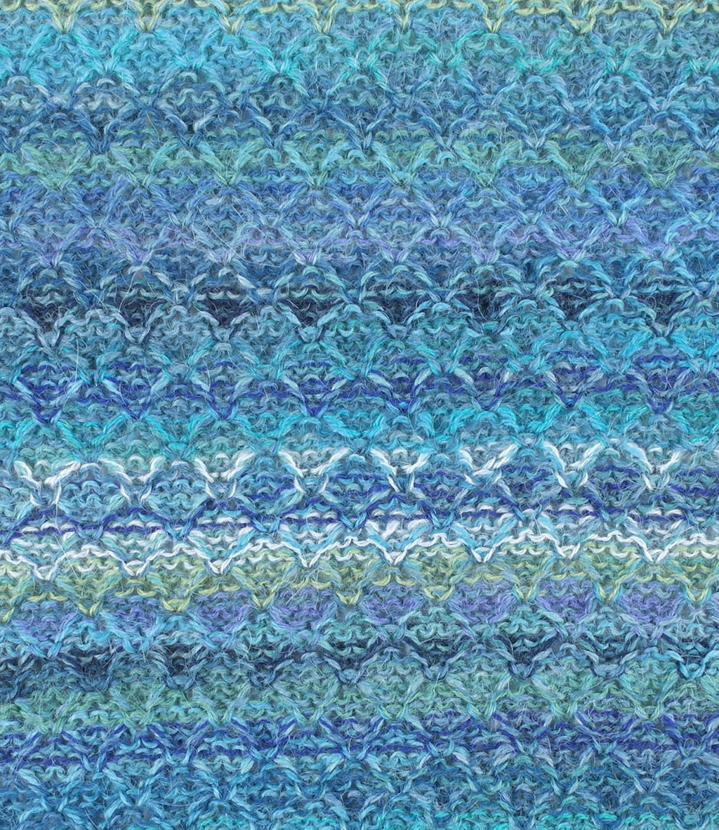 Denim Blue alpaca gloves in Azul with sky blue ripples, Shupaca
