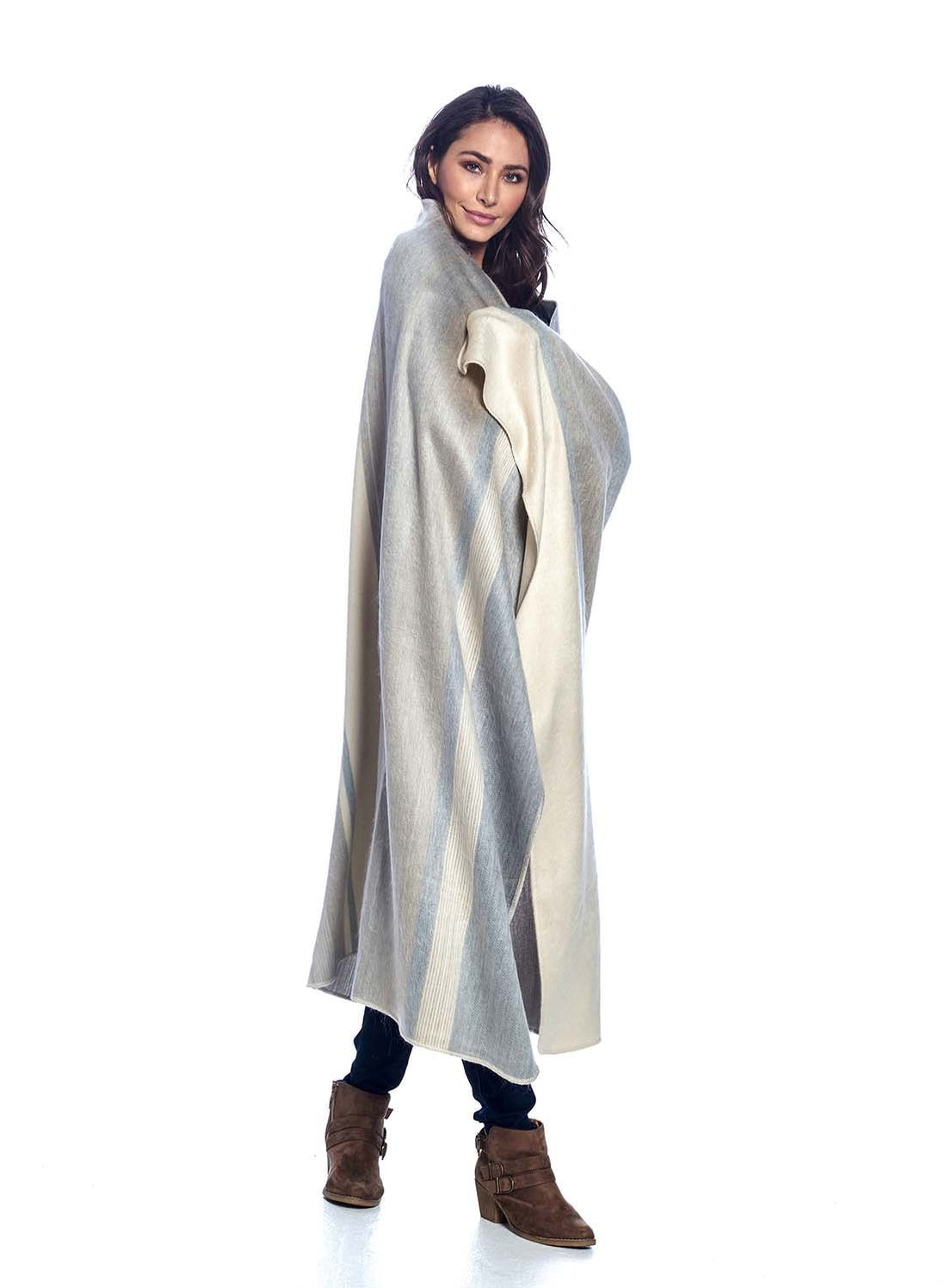 Alpaca Throw Blankets Shupaca